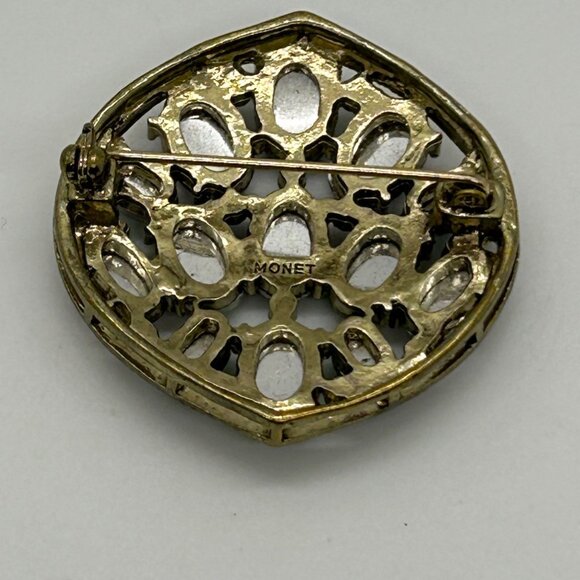 Vintage Monet  Brooch Pin Acrylic Oval Shape Gold-Tone Backing Pink Green Teal - Picture 3 of 16